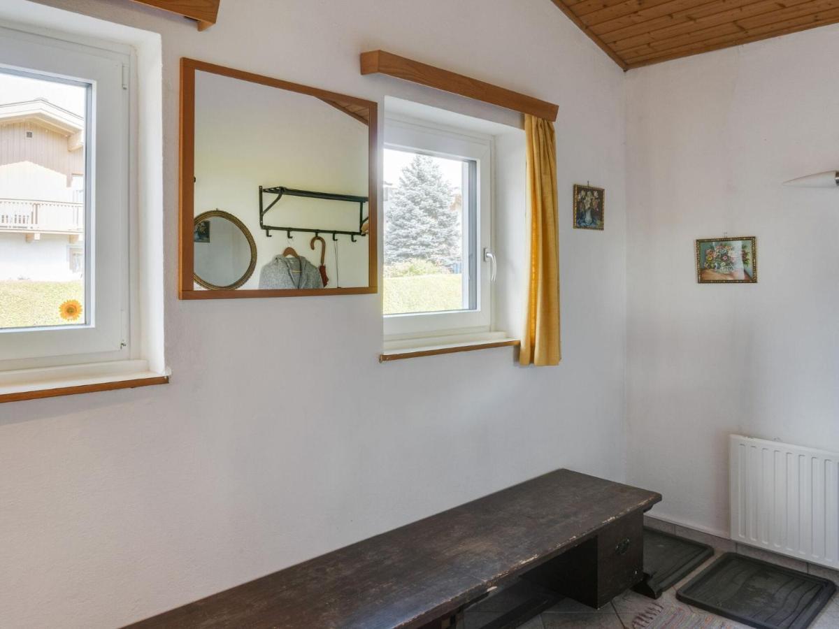 Spacious Chalet In Maishofen Near Forest Esterno foto